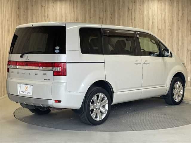 MITSUBISHI DELICA D:5 4WD 2012