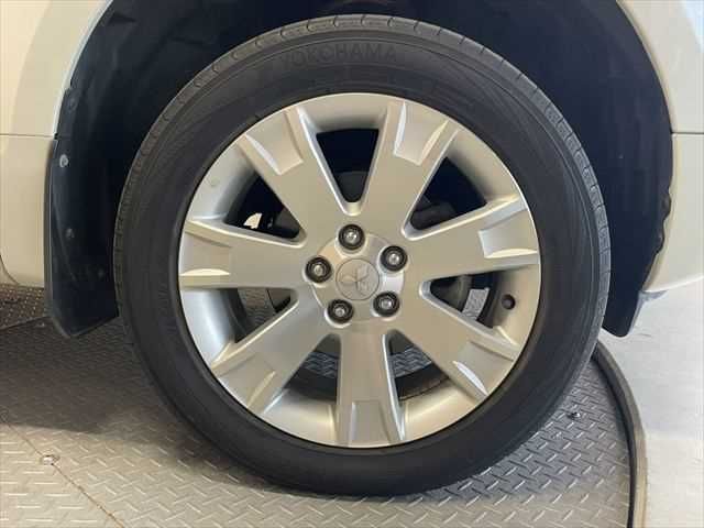 MITSUBISHI DELICA D:5 4WD 2012