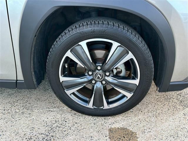 TOYOTA LEXUS UX250h 2019