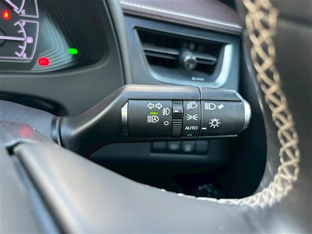 TOYOTA LEXUS UX250h 2019