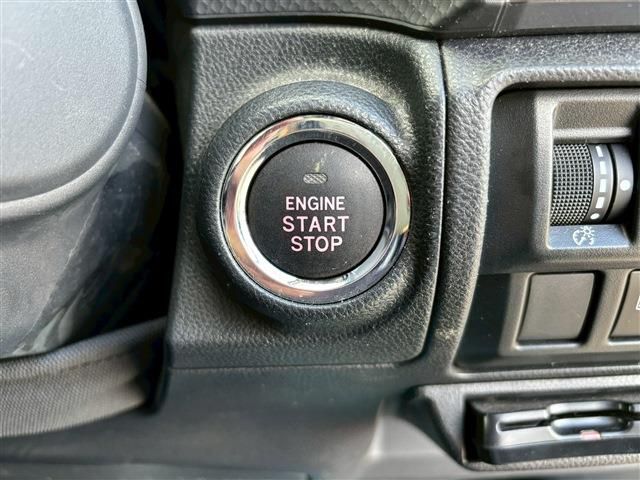 SUBARU FORESTER 2018