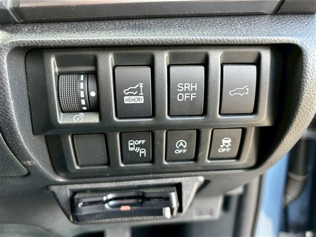 SUBARU FORESTER 2018