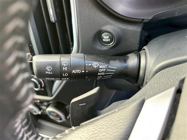 SUBARU FORESTER 2018