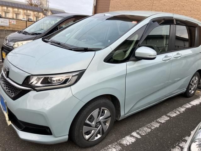 HONDA FREED HYBRID 2022