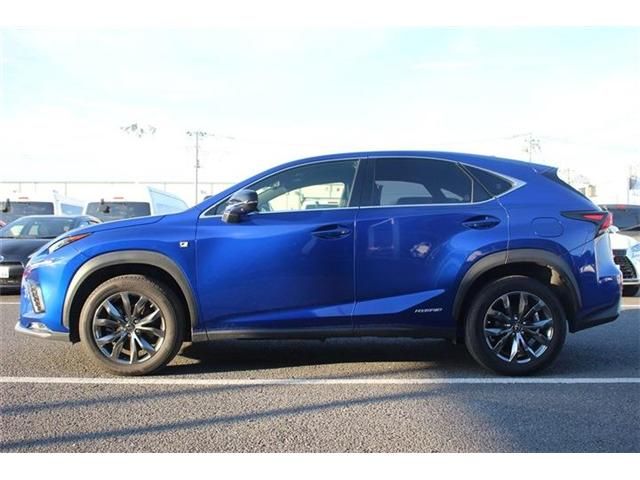 TOYOTA LEXUS NX300h 2017