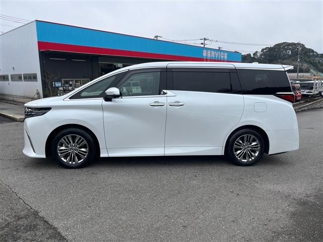 TOYOTA ALPHARD 2024