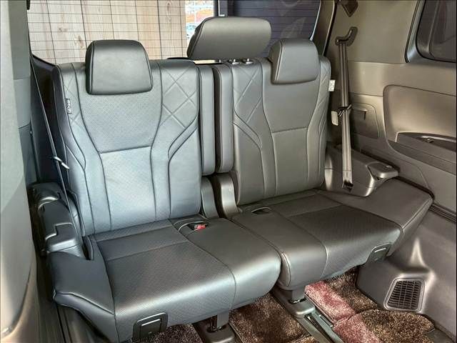 TOYOTA VELLFIRE  HYBRID 4WD 2023