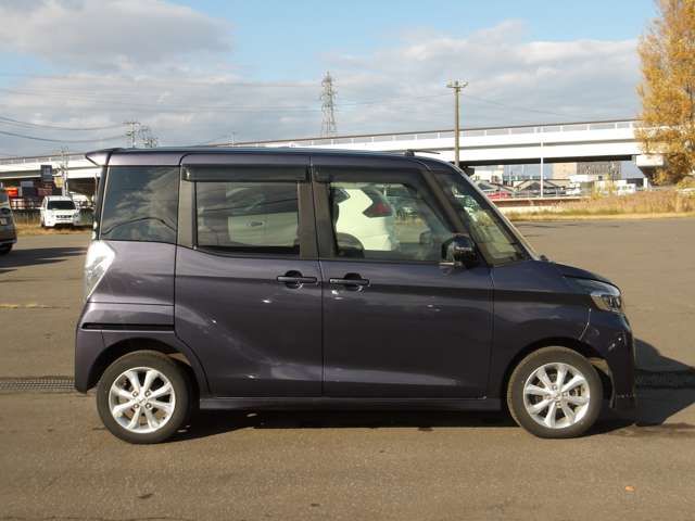 NISSAN DAYZ ROOX 4WD 2017