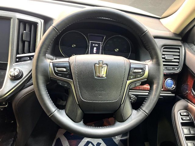 TOYOTA CROWN sedan hybrid 2015