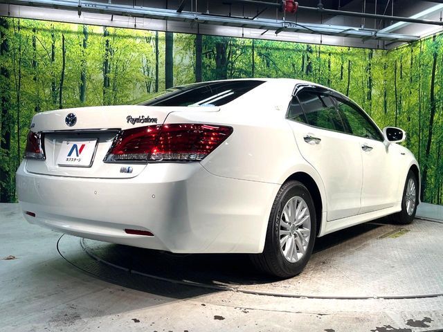 TOYOTA CROWN sedan hybrid 2015