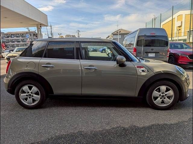 BMW MINI ONE 5DOOR 2020
