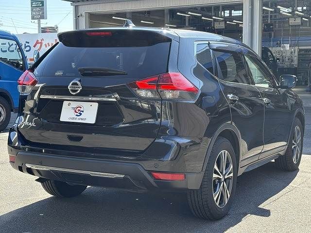 NISSAN X-TRAIL 4WD 2018