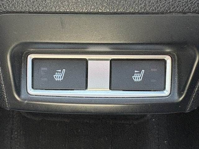 SUBARU FORESTER 2017