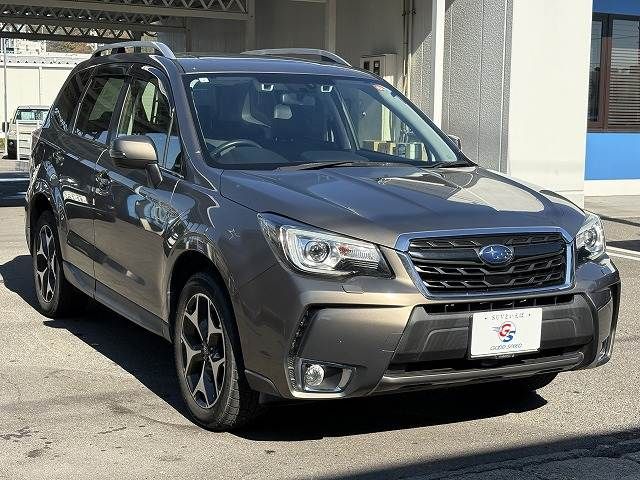SUBARU FORESTER 2017