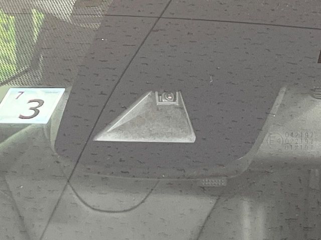 TOYOTA PRIUS 4WD 2022