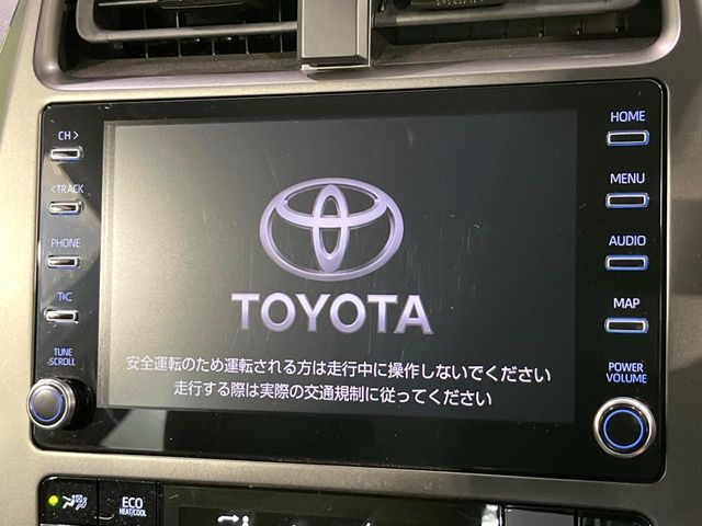TOYOTA PRIUS 4WD 2022