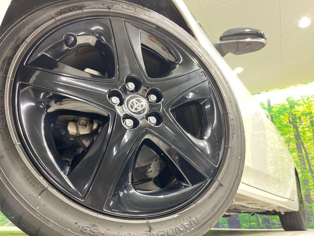 TOYOTA PRIUS 4WD 2022