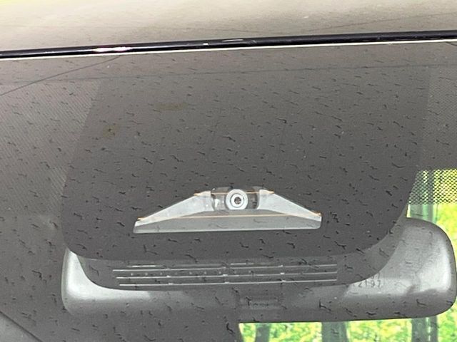 TOYOTA VOXY 4WD 2025