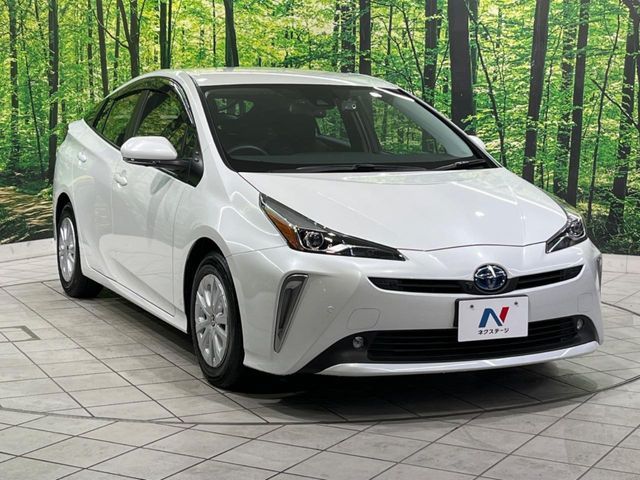 TOYOTA PRIUS 2022