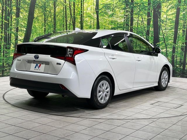 TOYOTA PRIUS 2022