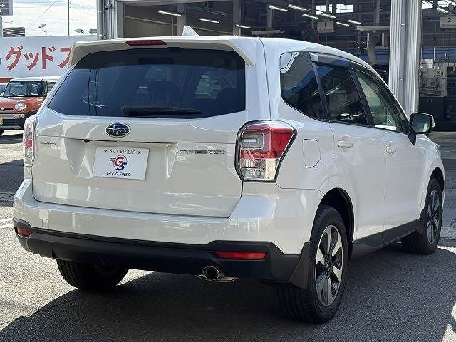 SUBARU FORESTER 2018