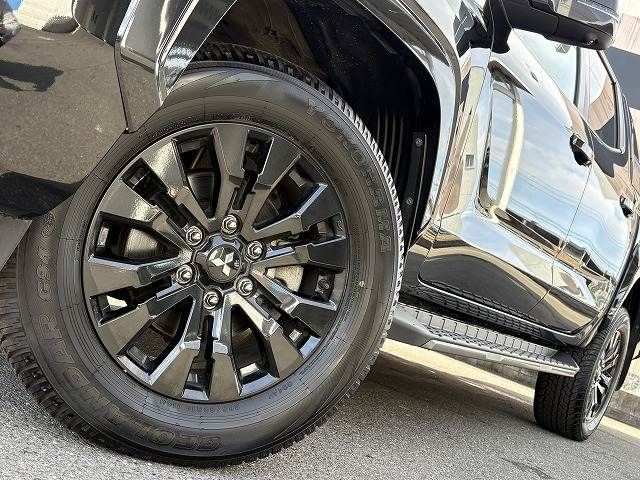 MITSUBISHI TRITON 2024