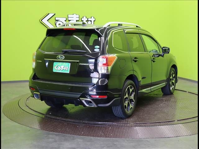 SUBARU FORESTER 2016