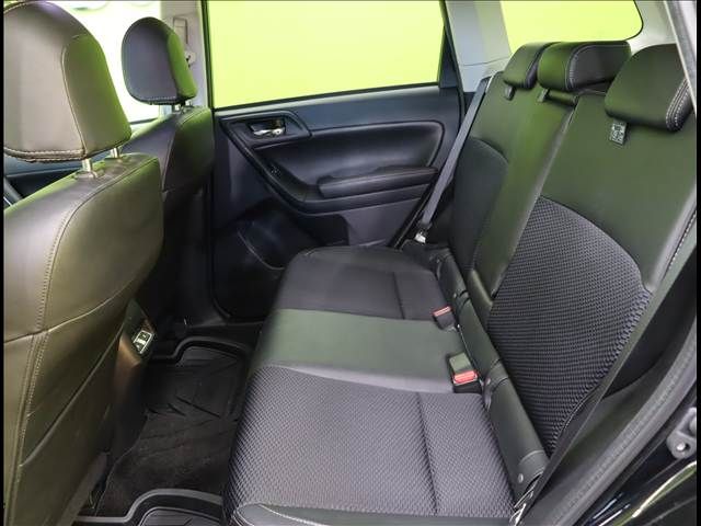 SUBARU FORESTER 2016