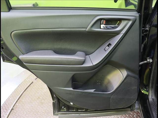 SUBARU FORESTER 2016