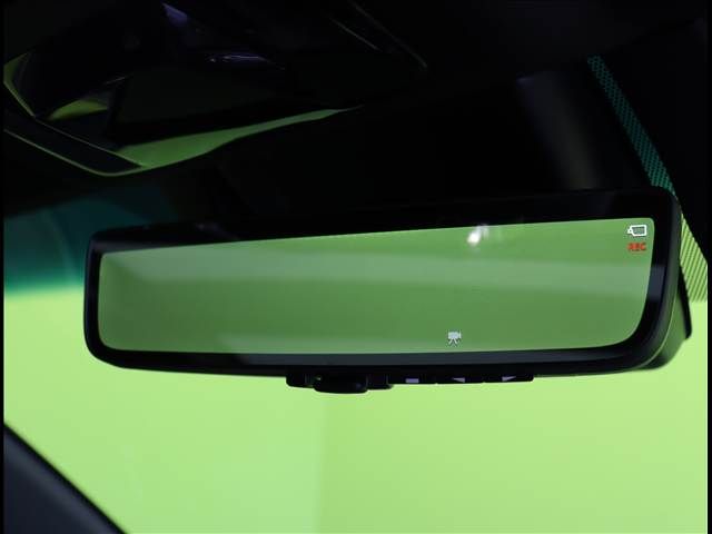 TOYOTA HARRIER 2WD 2024