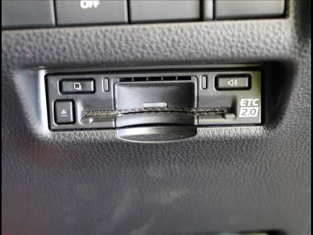 TOYOTA HARRIER 2WD 2024