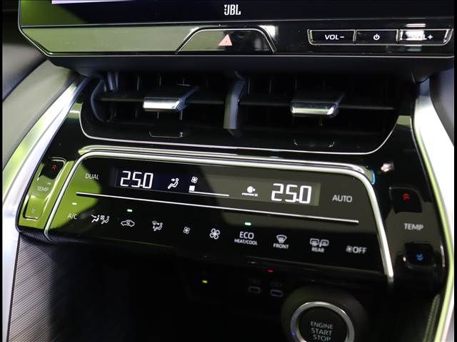 TOYOTA HARRIER 2WD 2024