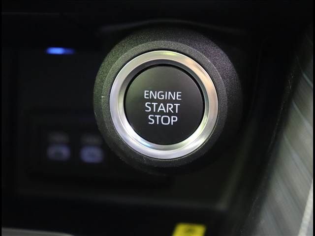 TOYOTA HARRIER 2WD 2024