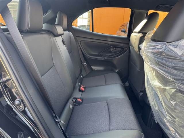 TOYOTA YARIS CROSS HYBRID 2025