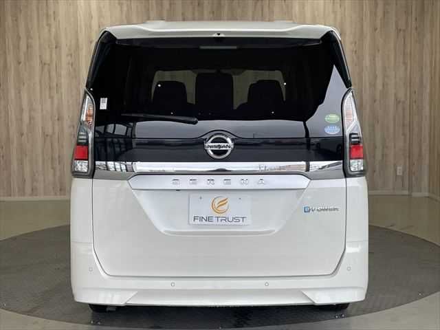 NISSAN SERENA  WG 2018