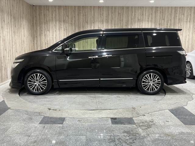 NISSAN ELGRAND 2019