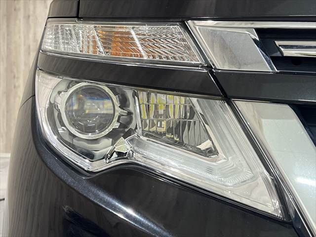 NISSAN ELGRAND 2019