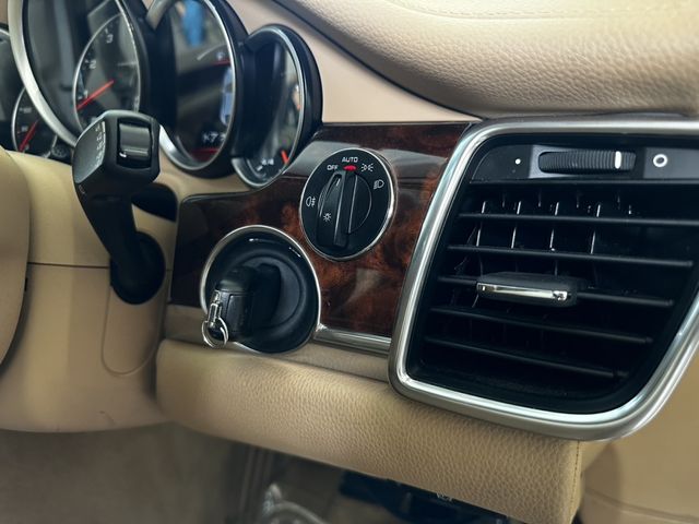 PORSCHE PORSCHE PANAMERA 2013