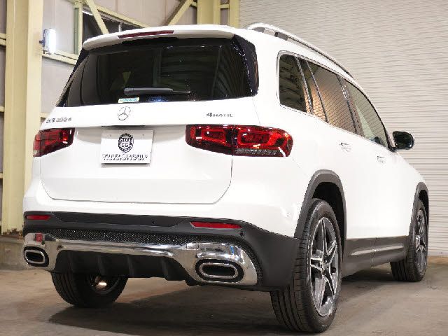 MERCEDES BENZ MERCEDES BENZ GLB 2022