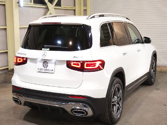 MERCEDES BENZ MERCEDES BENZ GLB 2022