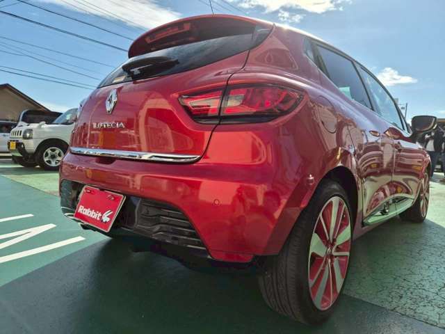 RENAULT RENAULT LUTECIA 2016