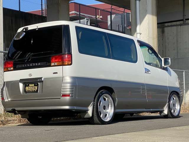 NISSAN ELGRAND 1999