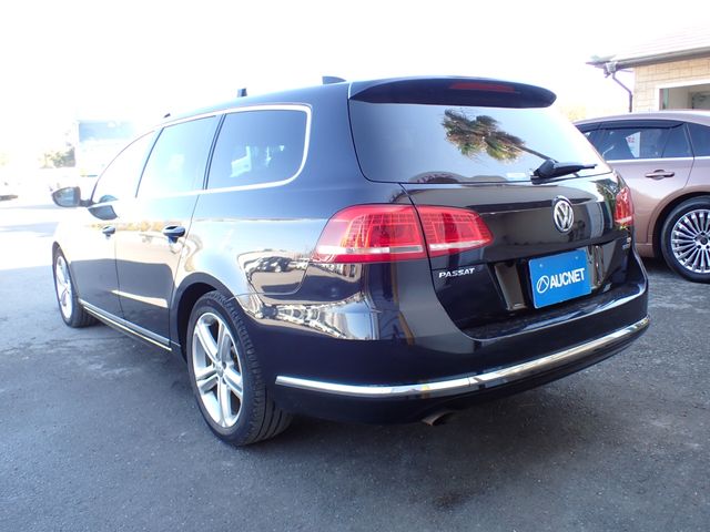 VOLKSWAGEN VOLKSWAGEN PASSAT VARIANT 2015