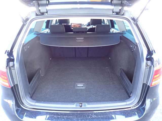 VOLKSWAGEN VOLKSWAGEN PASSAT VARIANT 2015