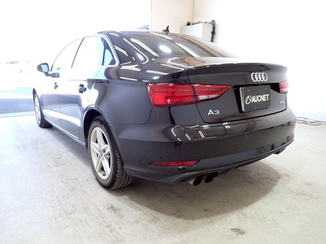 AUDI AUDI A3 Sedan 2017