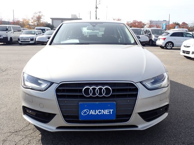 AUDI AUDI A4 2015
