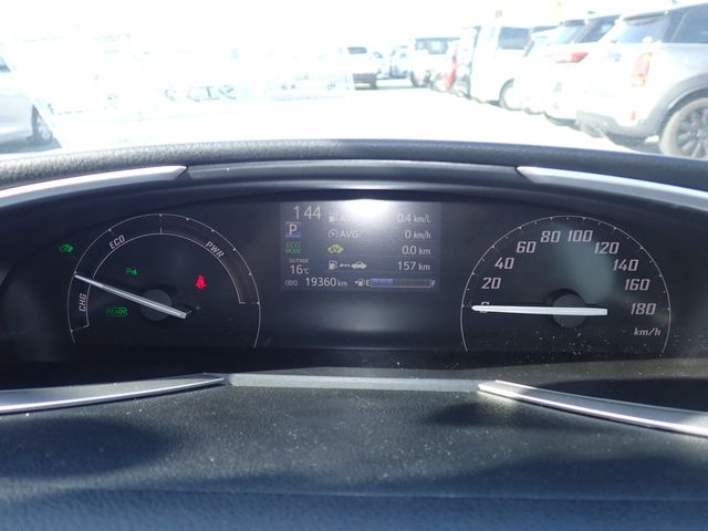 TOYOTA SIENTA HYBRID 2019