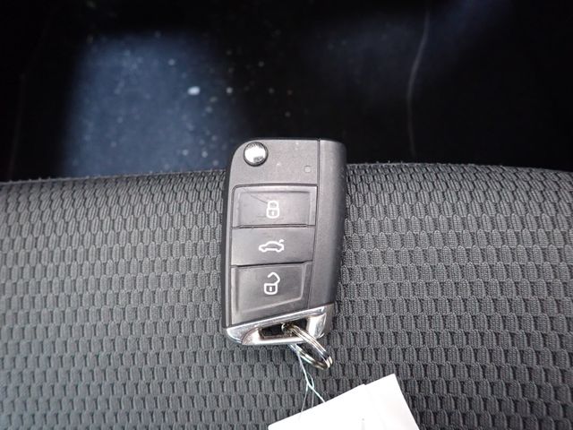 VOLKSWAGEN VOLKSWAGEN GOLF VARIANT 2015