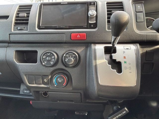 TOYOTA HIACE van 1.25t 2WD 2019