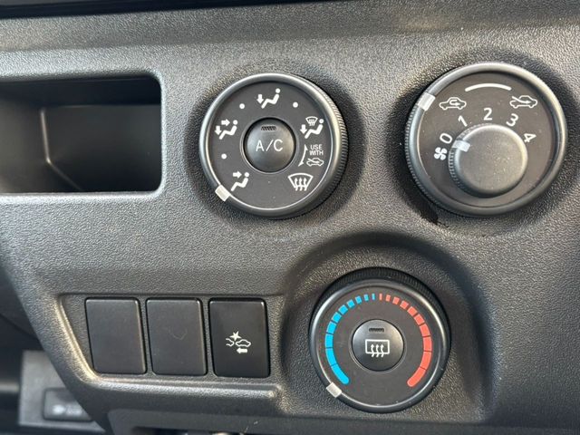 TOYOTA HIACE van 1.25t 2WD 2019